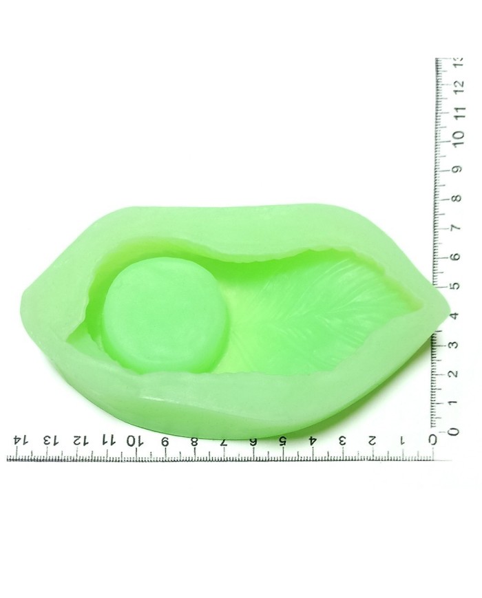 Yaprak - Mum ve Beton Kalıp