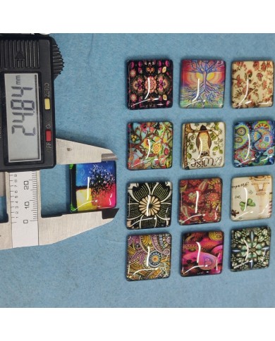 Kare Büyüteç Desenli 10 Adet Cam Taş - Mix