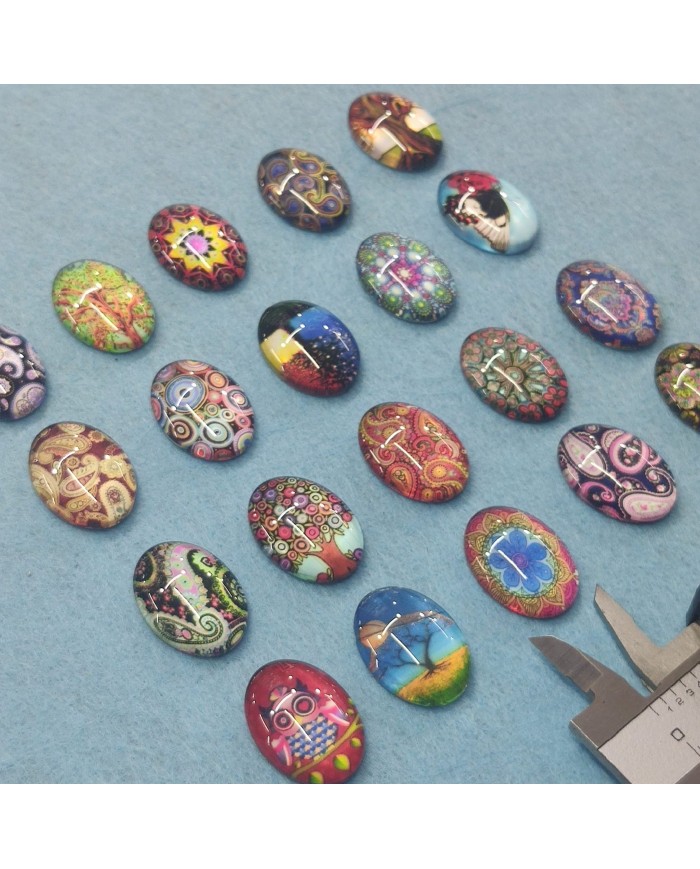 ELİPS BÜYÜTEÇ DESENLİ 10 ADET CAM TAŞ - MİX