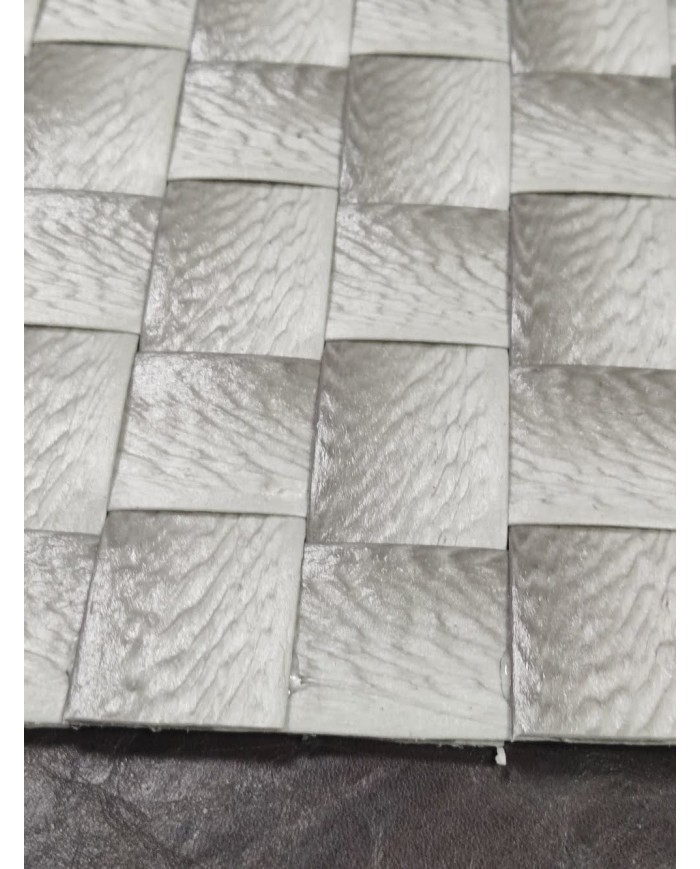 Yassı Sentetik Plastik Gri Desenli Rattan - 100 Kg - Özel Renk ve Stok İçin İletişime Geçiniz.