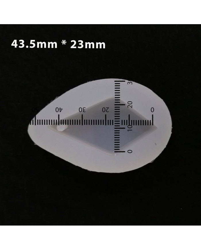 5 Adet Reçine Epoksi Kalıp-delikli Baklava - E13