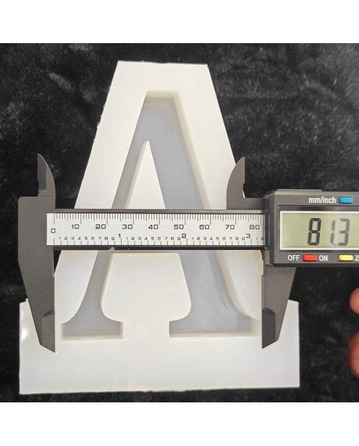 A Harfi Epoksi Beton Mum Kalıp