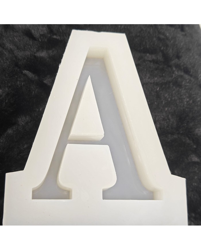 A Harfi Epoksi Beton Mum Kalıp