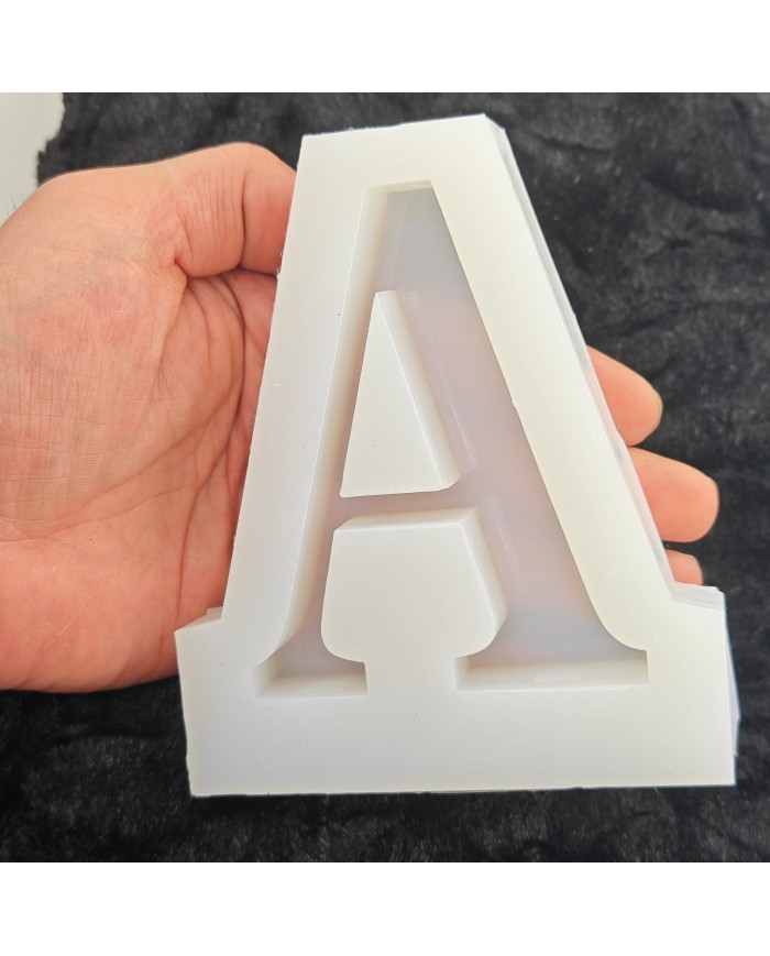 A Harfi Epoksi Beton Mum Kalıp