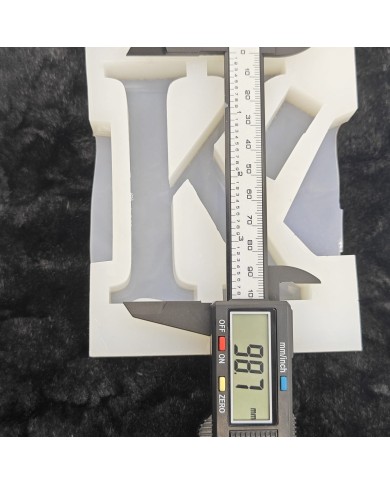 K Harfi Epoksi Beton Mum Kalıp