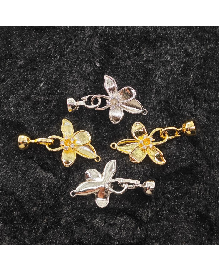 Çiçek Model Geçmeli Kapama