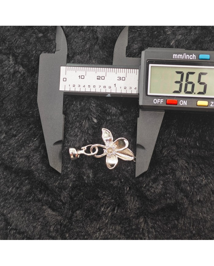 Çiçek Model Geçmeli Kapama