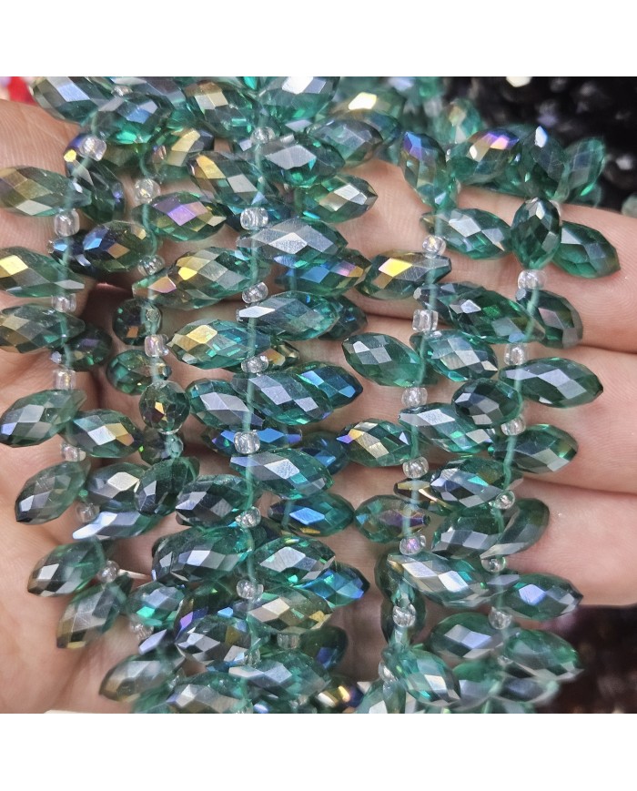 İpe Dizili Yandan Delikli Kristal Boncuk - Janjanlı Yeşil -