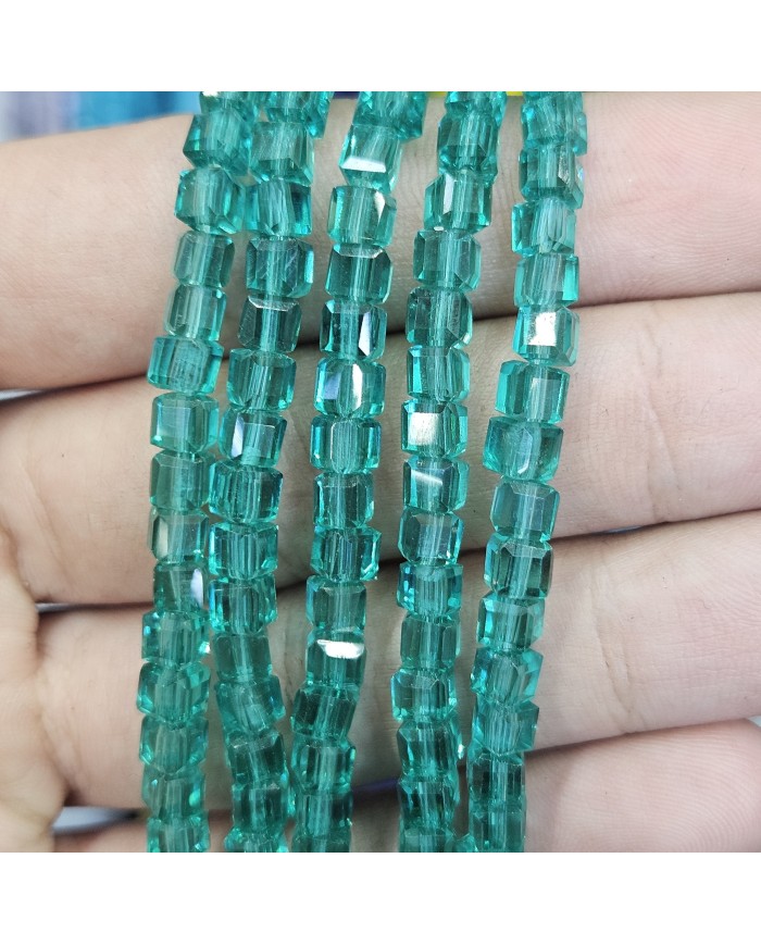 4mm İpe Dizili Küp Kristal Boncuk Şeffaf Zümrüt Yeşili - 1 Dizi