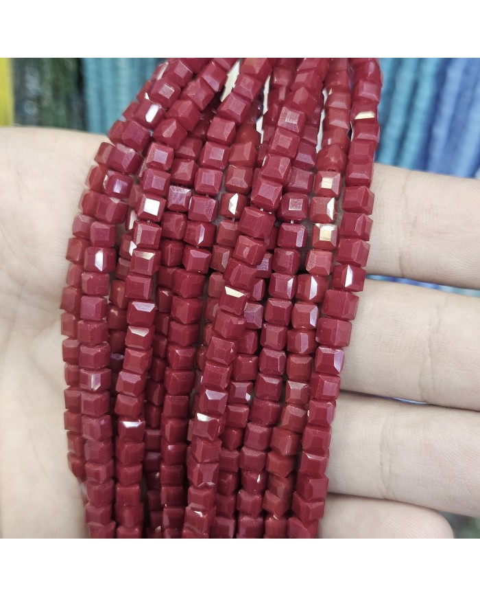 4mm İpe Dizili Küp Kristal Boncuk Mat Koyu Kırmızı - 1 Dizi
