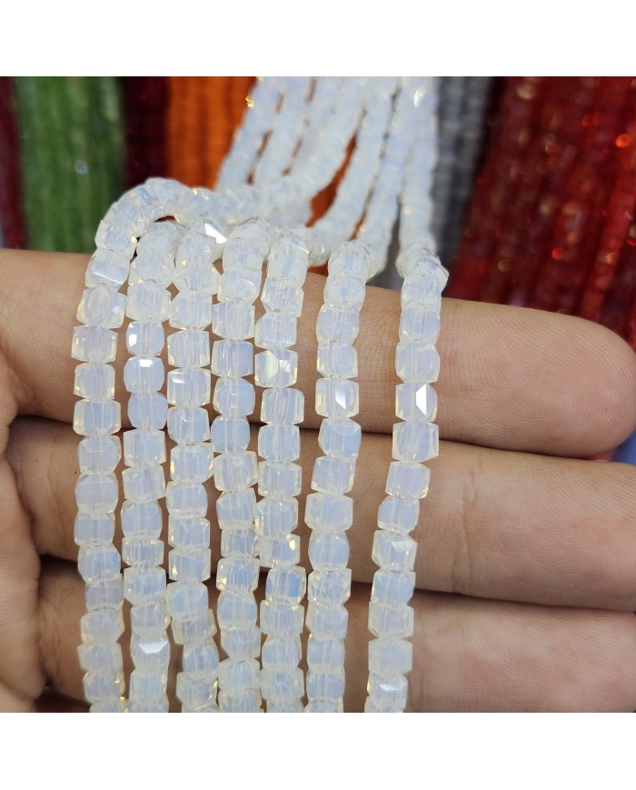 4mm İpe Dizili Küp Kristal Boncuk Şeffaf Opal Beyaz - 1 Dizi