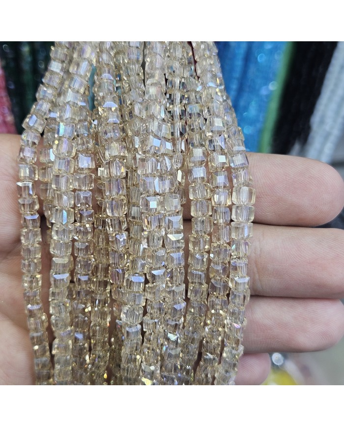 4mm İpe Dizili Küp Kristal Boncuk Şeffaf Janjanlı Krem - 1 Dizi