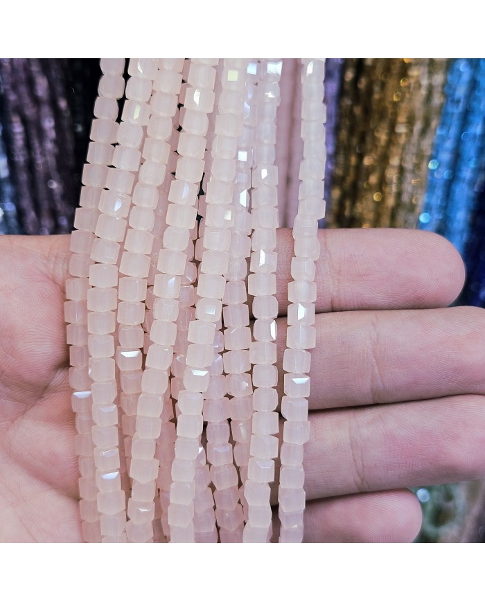 4mm İpe Dizili Küp Kristal Boncuk Mat Janjanlı Pudra - 1 Dizi