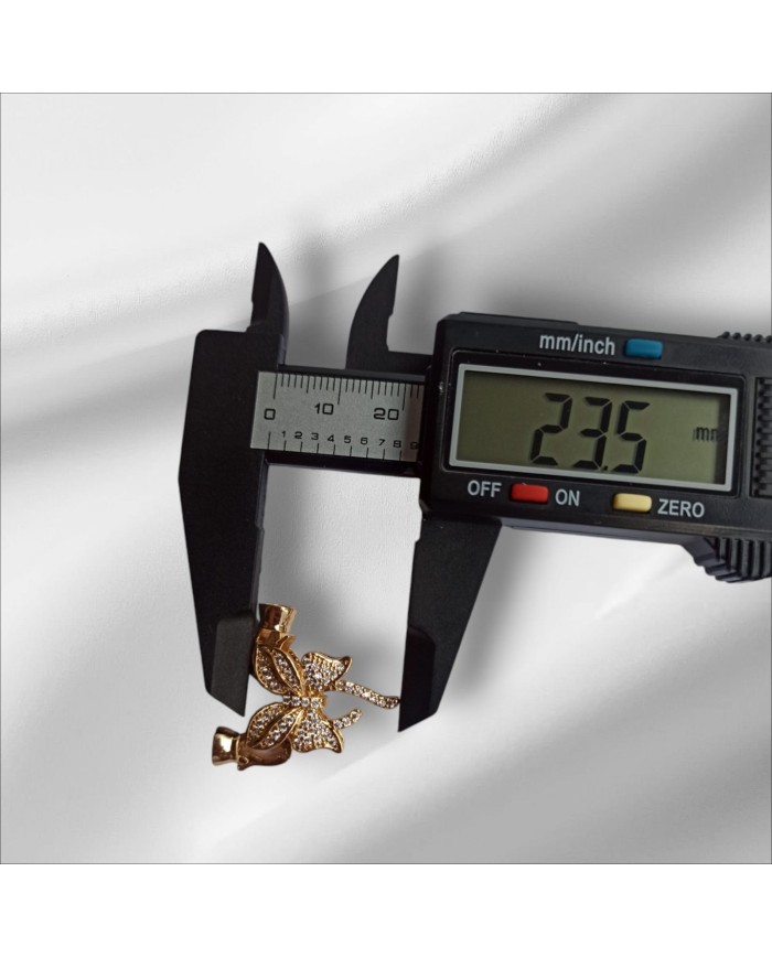 Kelebek Şeklinde Zirkon Taşlı Altın Takı Kapama - 23x31mm