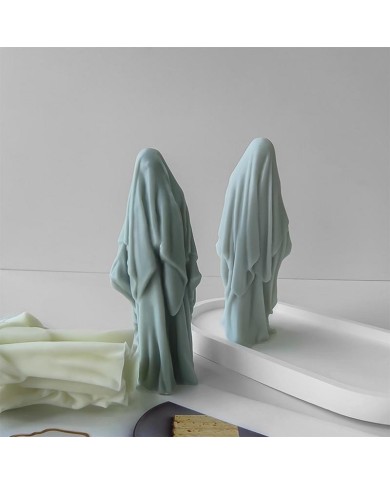 Pelerinli Büyücü Çarşaflı Kadın Cadılar Bayramı Mum Kalıbı -