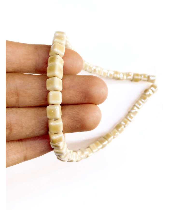 İpe Dizili Seramik Boncuk Krem Küp 7m