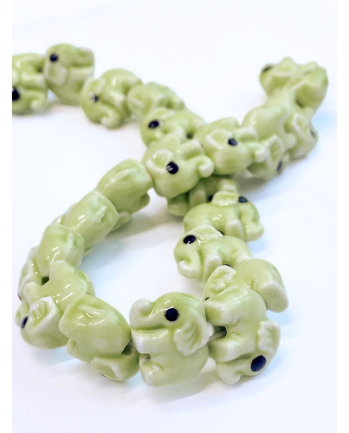 İpe Dizili Seramik Boncuk Yeşil Fil 9m