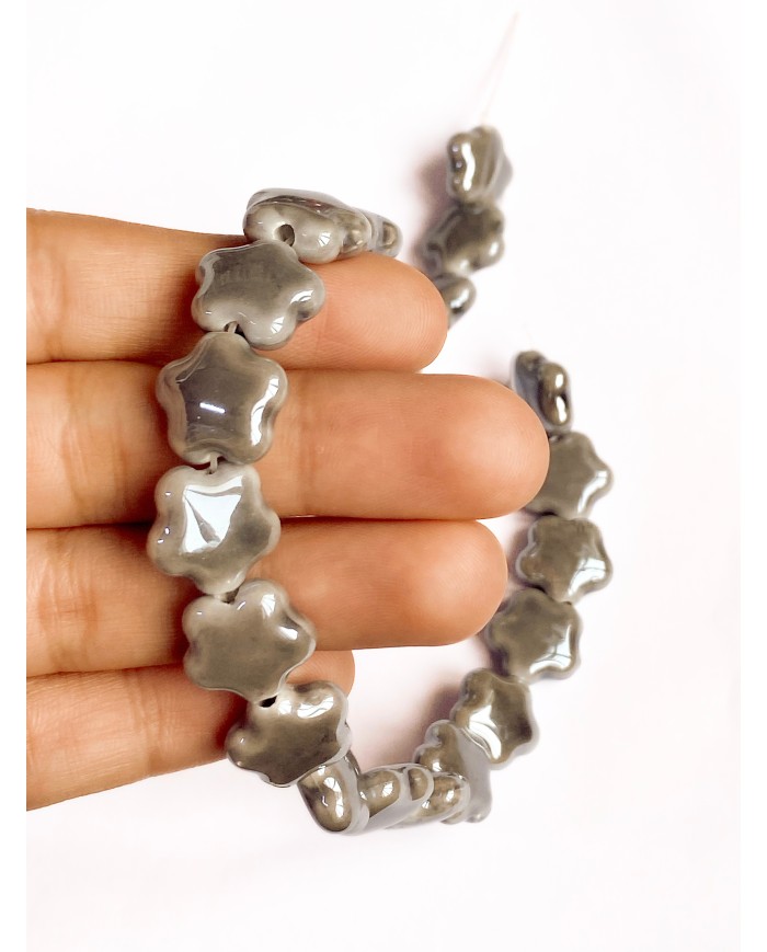 İpe Dizili Seramik Boncuk Gri Yıldız 14mm