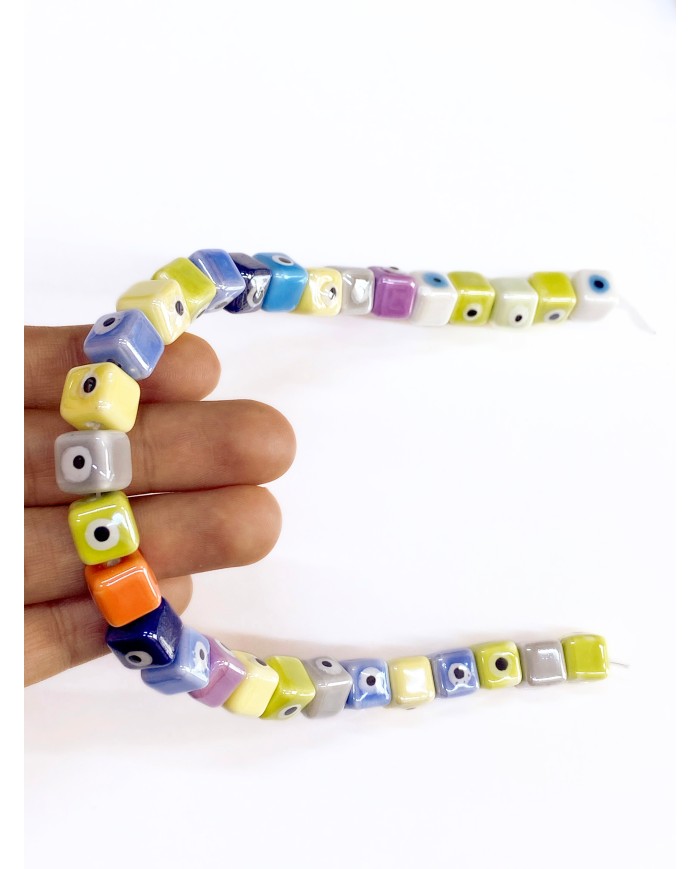 İpe Dizili Seramik Boncuk Renkli Nazar Boncuklu Küp 10mm