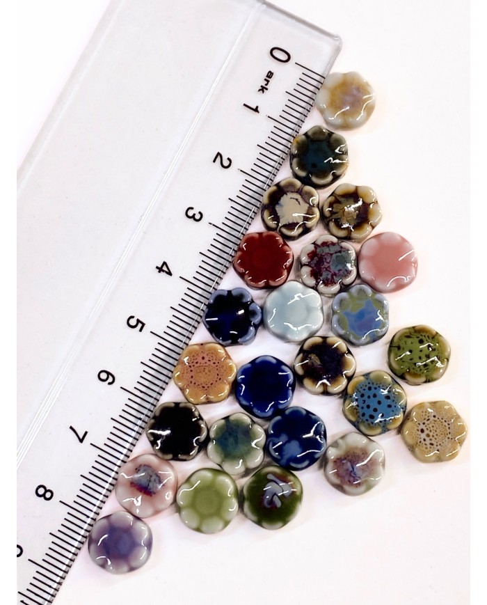 Seramik Boncuk Yeşil Mini Çiçek 10mm