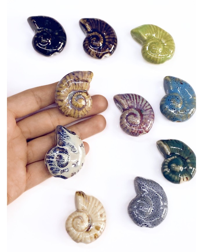 Seramik Boncuk Yeşil Salyangoz Kabuğu 37mm