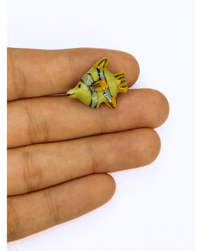 Seramik Boncuk Çizgili Mini Balık 18mm