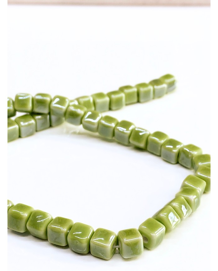 İpe Dizili Seramik Boncuk Yeşil Küp 7m
