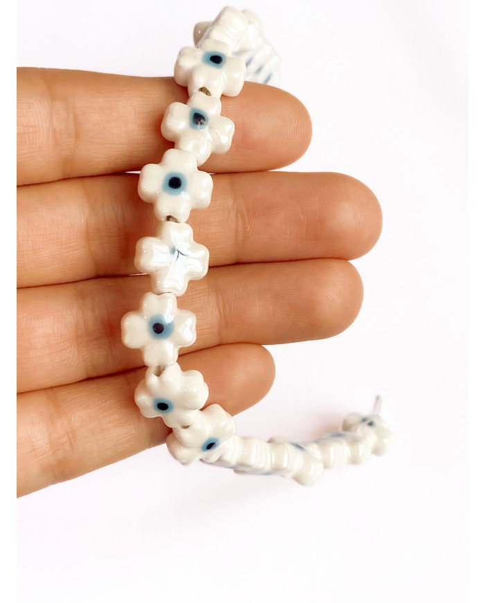 İpe Dizili Seramik Boncuk Beyaz Yonca 11mm - 1 Dizi