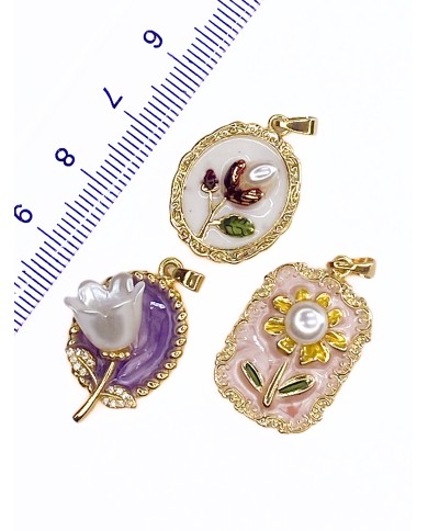 Oval Çiçek Figürlü Kolye Bileklik Ucu Charm Altın Pembe 1 Adet