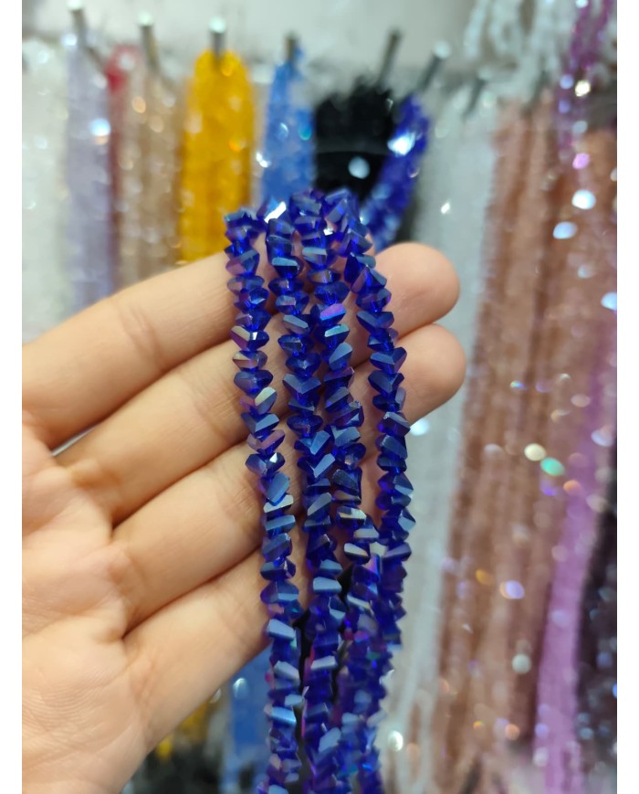 6mm İpe Dizili Üçgen Kristal Boncuk Mat Lacivert - 1 Dizi