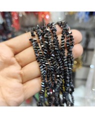 4mm İpe Dizili Üçgen Kristal Boncuk Mat Siyah - 1 Dizi
