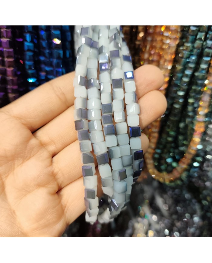 6mm İpe Dizili Küp Kristal Boncuk Metalik Kaplama Aynalı Beyaz Gri - 1 Dizi