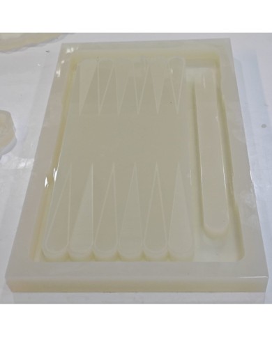 Epoksi Reçine Tavla Silikon Kalıp Modeli Mold 55 cm x 33 cm x 4 cm