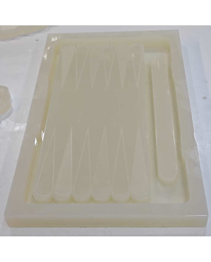 Epoksi Reçine Tavla Silikon Kalıp Modeli Mold 55 cm x 33 cm x 4 cm